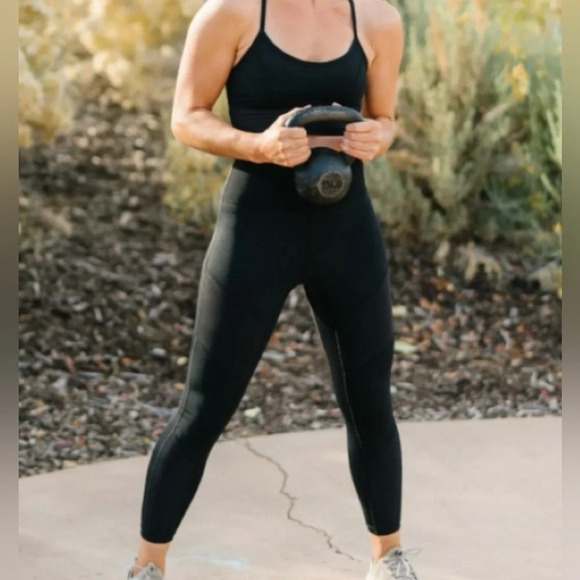 ZYIA Pants - Zyia Active Momentum Brilliant Hi-Rise 7/8 Leggings Black Size 12 Ribbed